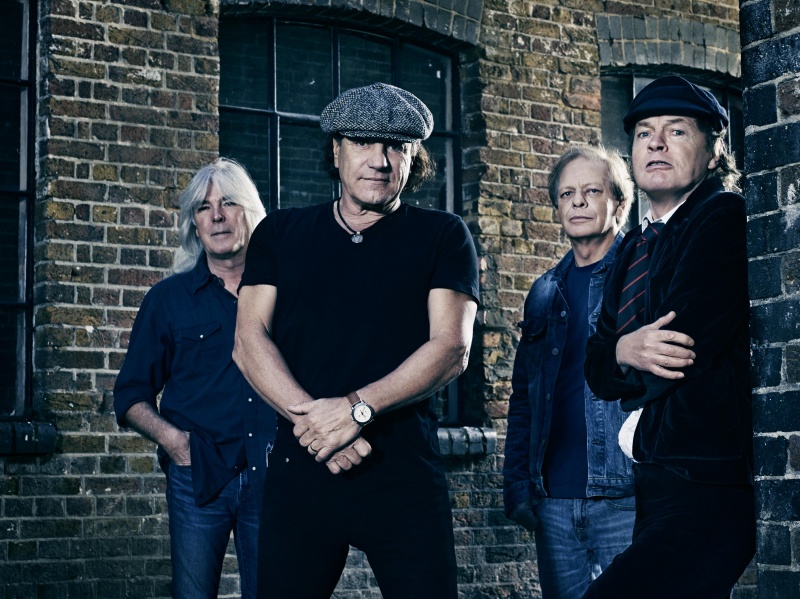 Shrvani Brian Johnson iz AC/DC-a objavio pismo!