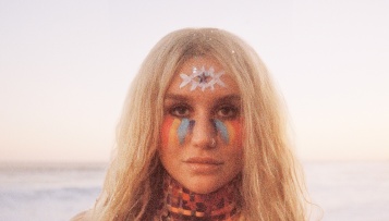 Kesha o najtežim danima u novom singlu "Praying"