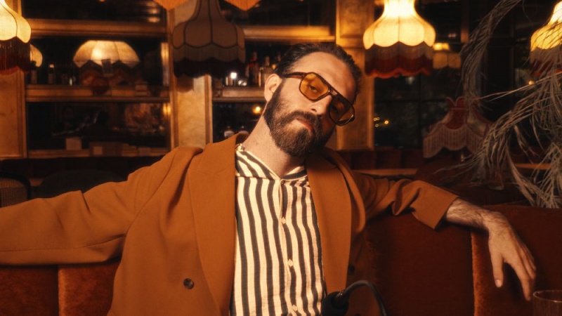 Kruno Jupiter debitira s „Bjbe" - "ako može Bruno Mars, zašto ne bi mogao i Kruno Jupiter?"