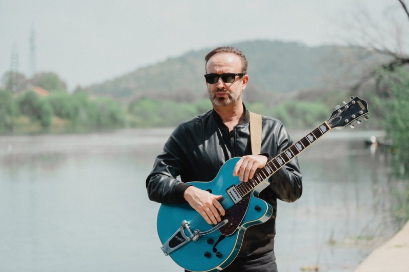 Grupa Kolodvor predstavlja novi spot i singl „Ti si rijeka“!