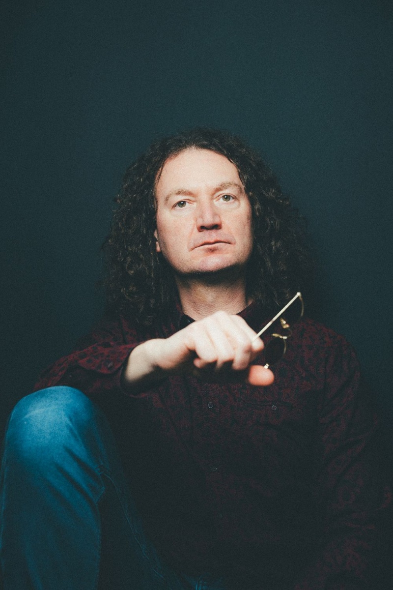 Aleksandar Stajčić predstavlja novi album i singl „Crni krug“!
