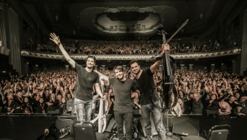 2CELLOS rasprodali londonski Apollo!