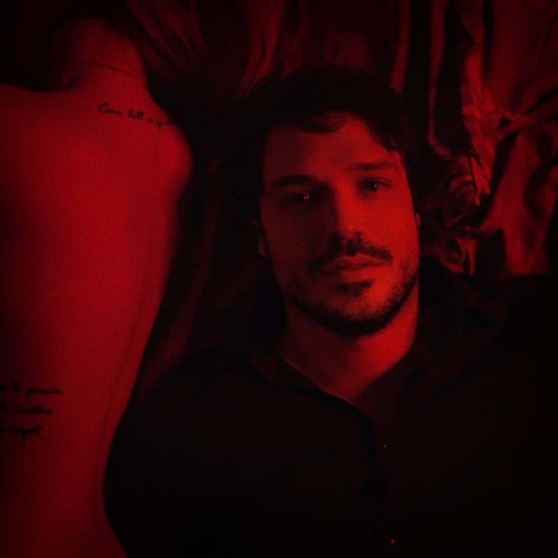 Filip Dizdar razotkriva ljubav u svojoj najiskrenijoj pjesmi dosad