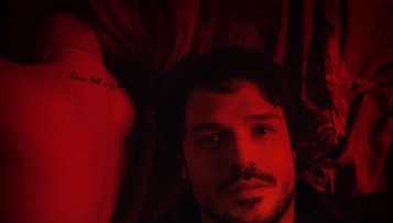 Filip Dizdar razotkriva ljubav u svojoj najiskrenijoj pjesmi dosad