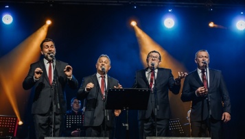 Kvartet Gubec predstavlja popevku „Drveni“! Zaboravljena zagorska pjesma dobila je novo, veselo ruho!